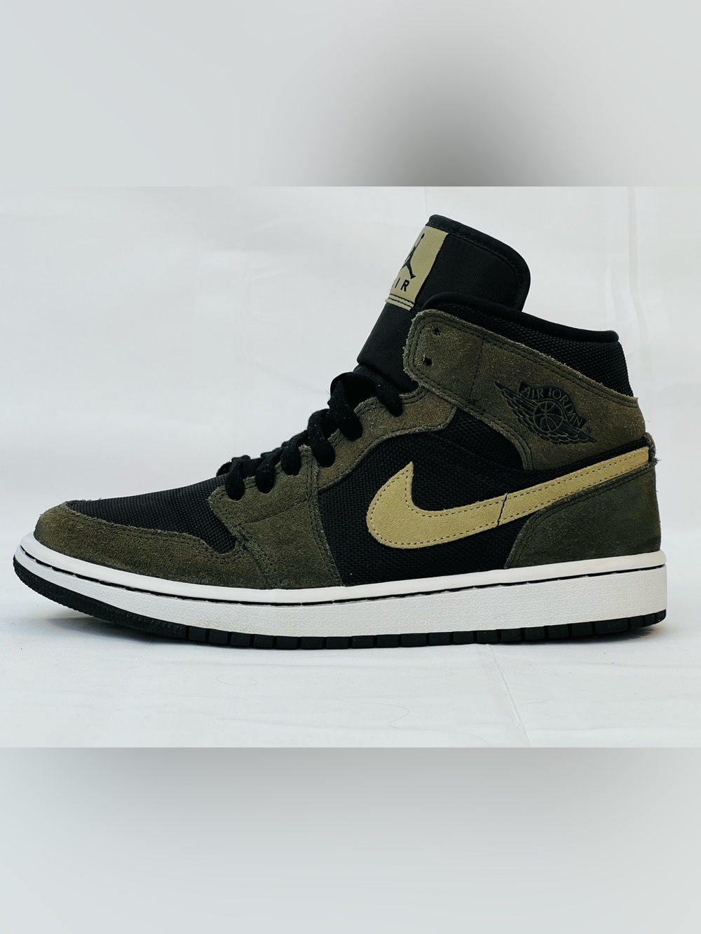 Nike Air Jordan 1 Mid Black Olive Tan, size 8
